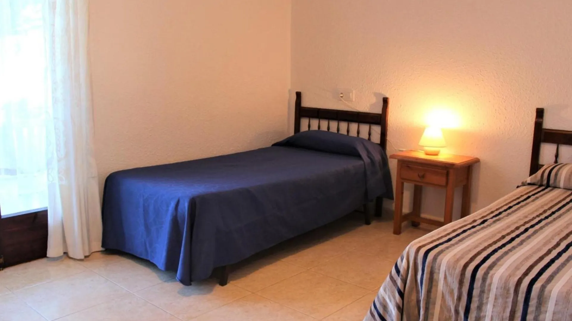 Hébergement de vacances Villa V. Fane Der. - Casa Con Jardin Y Vista Mar En Llanca - Es-228-9 Espagne