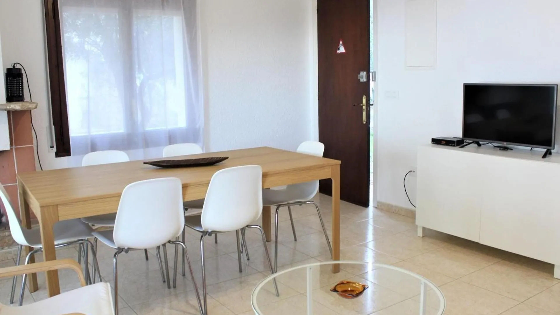 Villa V. Fane Der. - Casa Con Jardin Y Vista Mar En Llanca - Es-228-9 0*,